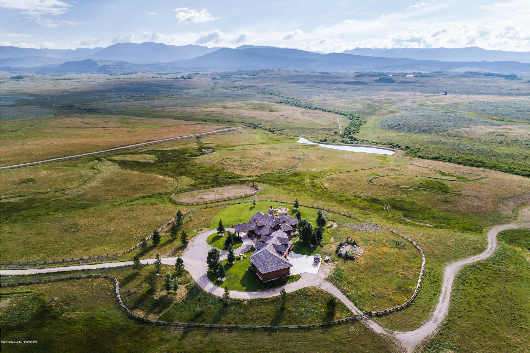 Shaw Ranch - Luxury Multi-Family Compound for Sale in Cora, Wyoming